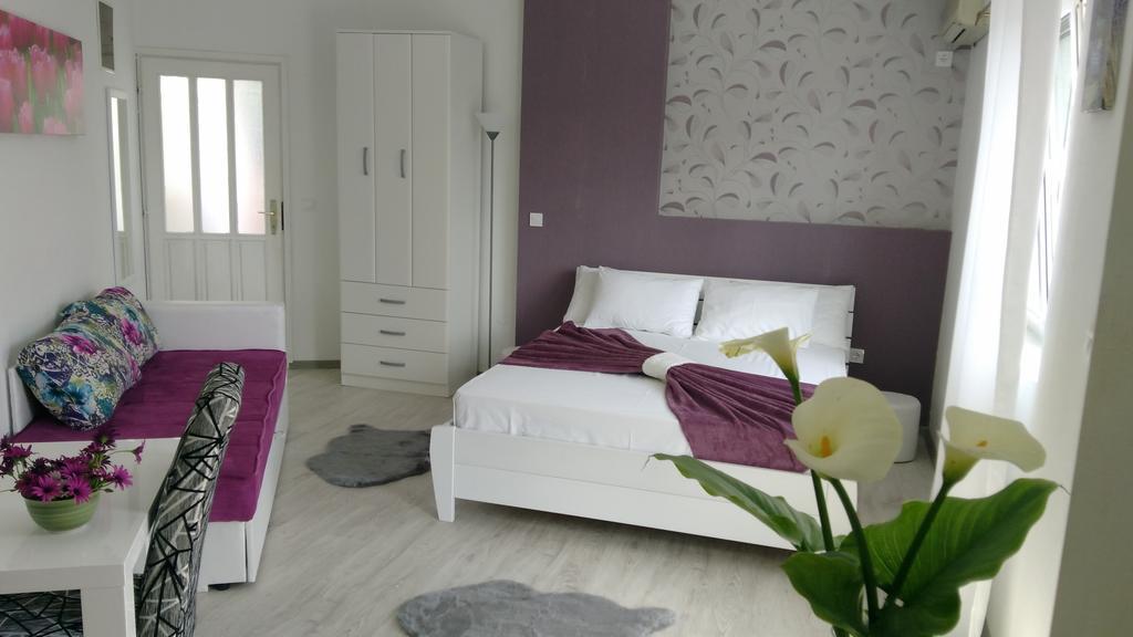 Apartments Jadran تْشيرسيك نوفي المظهر الخارجي الصورة