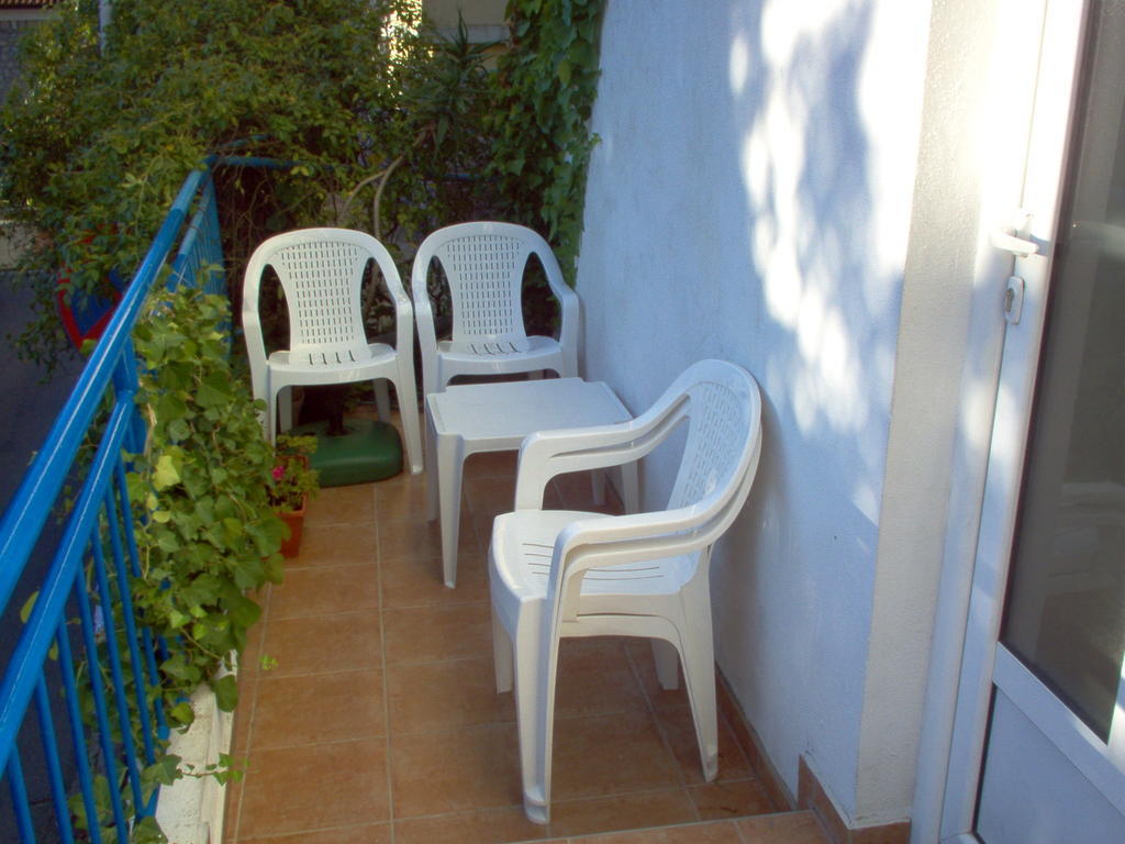 Apartments Jadran تْشيرسيك نوفي الغرفة الصورة