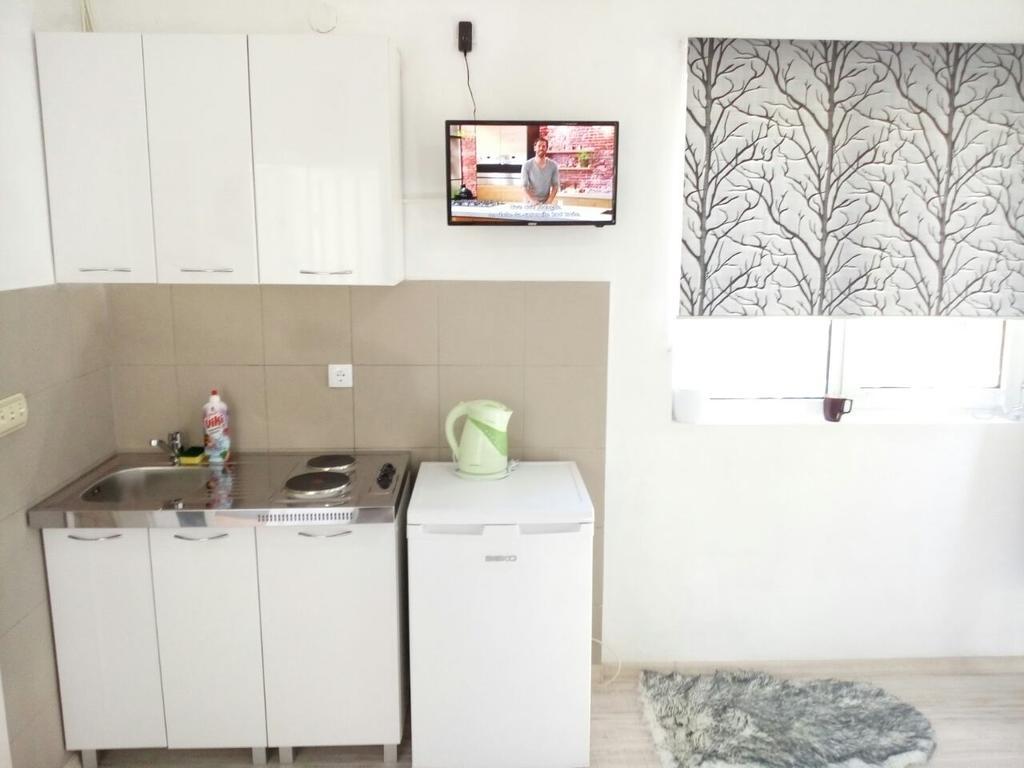 Apartments Jadran تْشيرسيك نوفي المظهر الخارجي الصورة